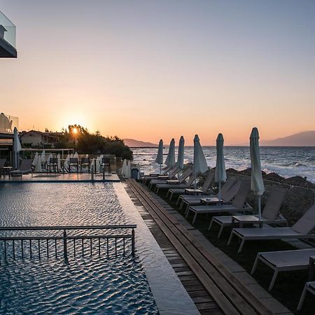 Golden Coast Boutique - Luxury Living Aparthotel Kypseli Екстериор снимка