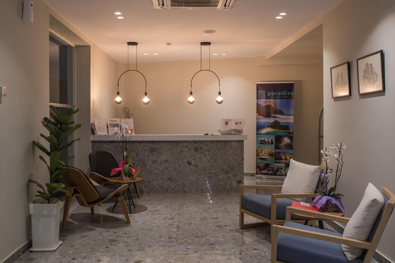 Golden Coast Boutique - Luxury Living Aparthotel Kypseli Екстериор снимка