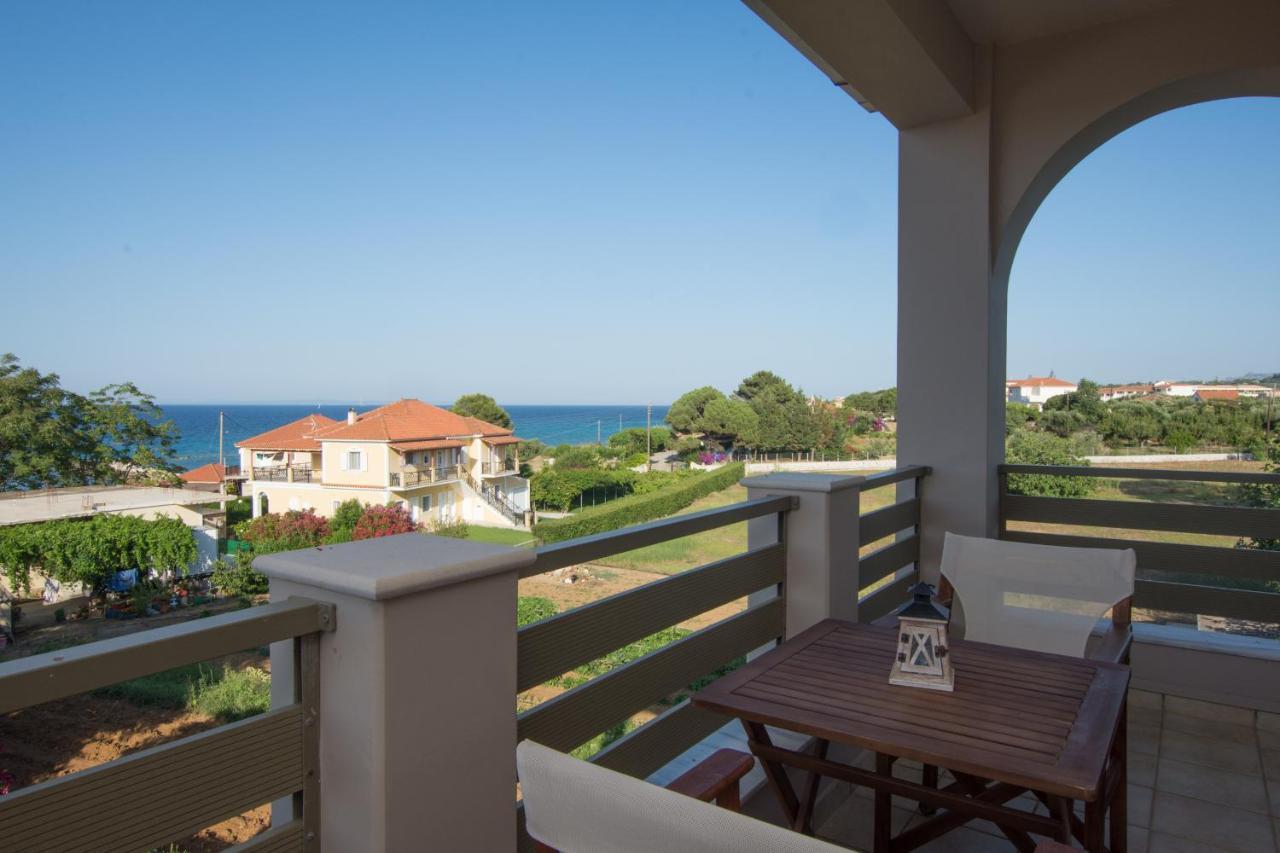 Golden Coast Boutique - Luxury Living Aparthotel Kypseli Екстериор снимка