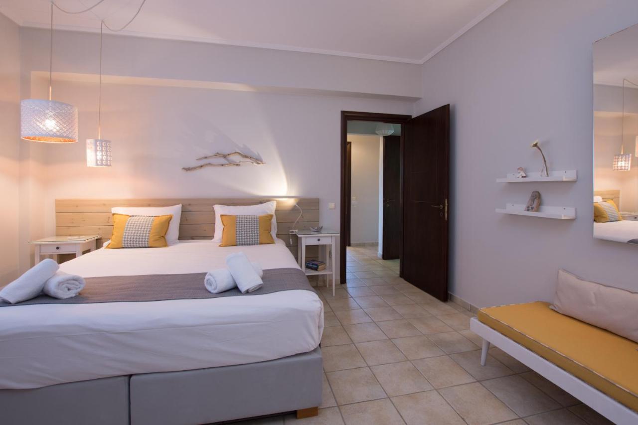 Golden Coast Boutique - Luxury Living Aparthotel Kypseli Екстериор снимка
