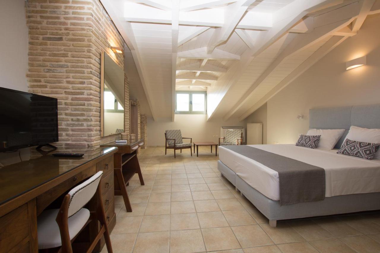 Golden Coast Boutique - Luxury Living Aparthotel Kypseli Екстериор снимка