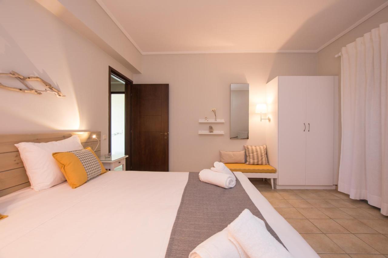 Golden Coast Boutique - Luxury Living Aparthotel Kypseli Екстериор снимка