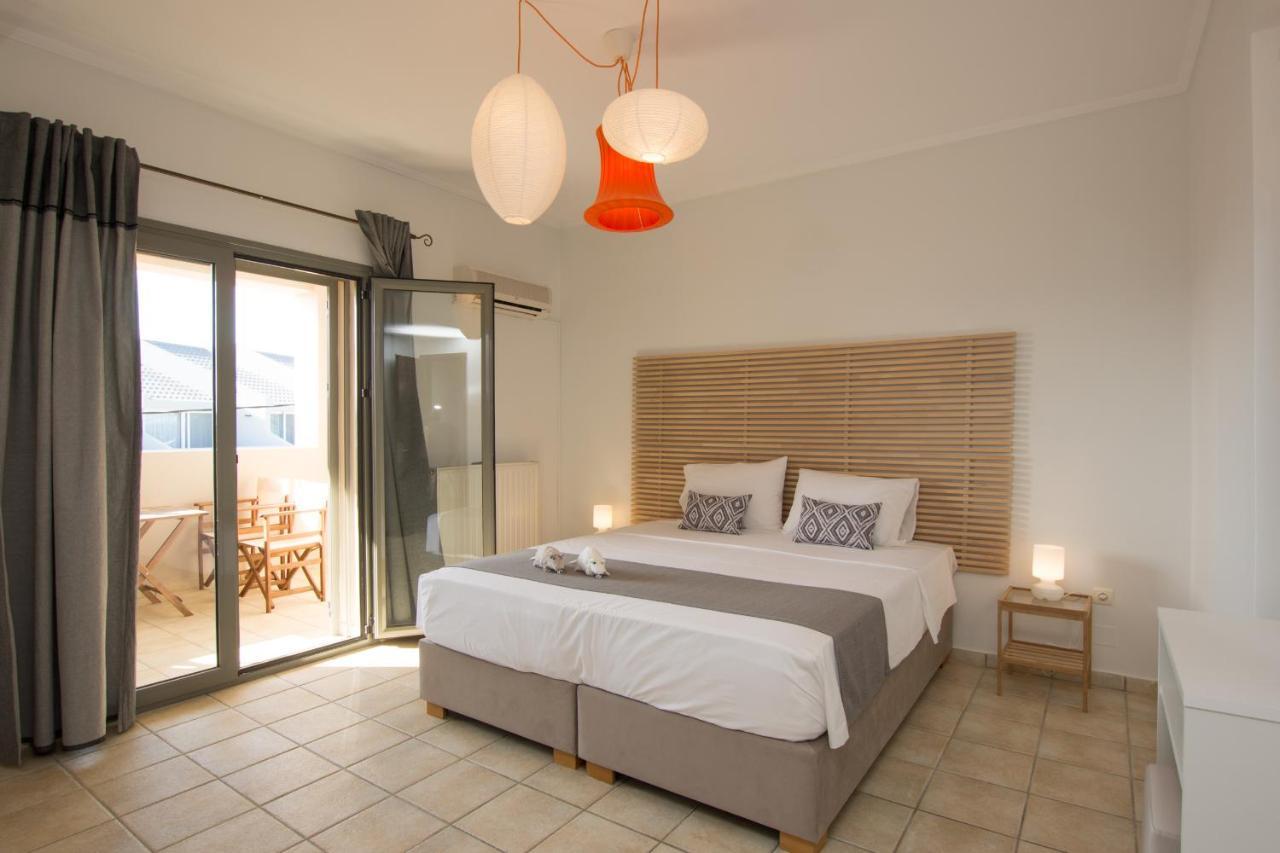 Golden Coast Boutique - Luxury Living Aparthotel Kypseli Екстериор снимка
