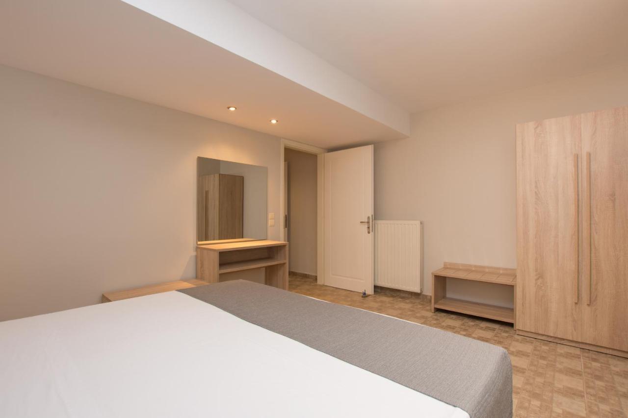 Golden Coast Boutique - Luxury Living Aparthotel Kypseli Екстериор снимка